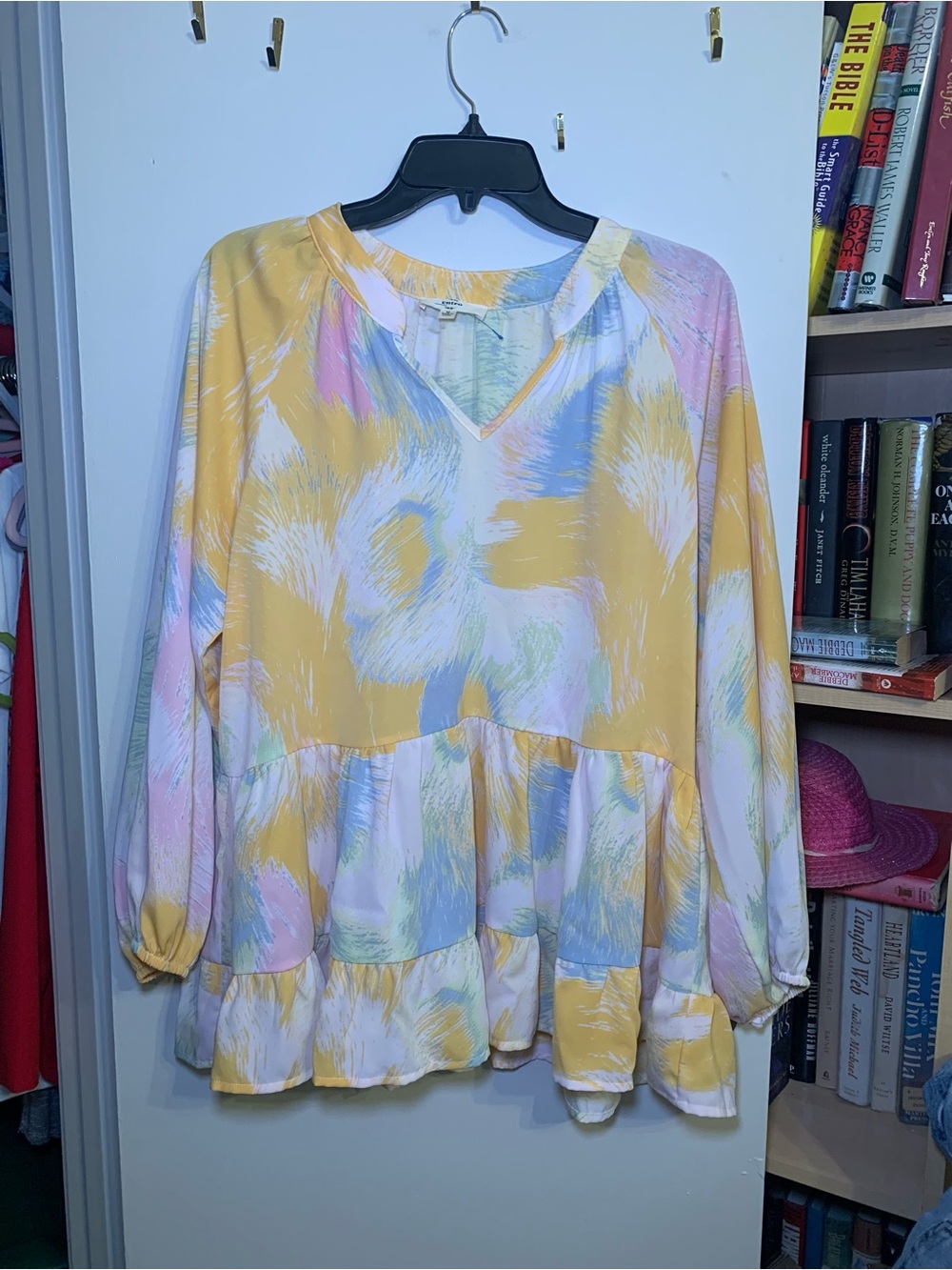 entro Pastel Abstract V‑Neck Tiered Tunic in Yellow, Pink, Blue, Green